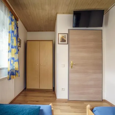 Hubner 1 Am Flattachberg شقة فلاتاش