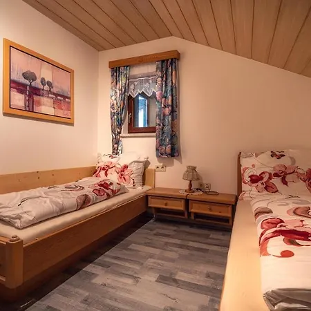 Hubner 1 Am Flattachberg Διαμέρισμα Flattach