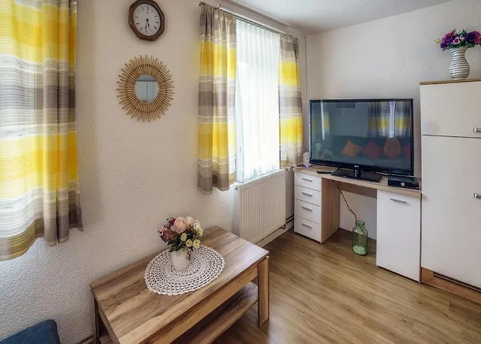 Hubner 1 Am Flattachberg *