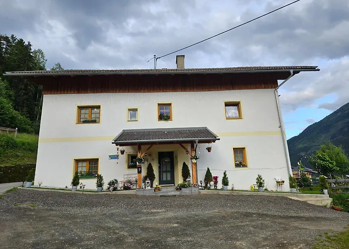 Hubner 1 Am Flattachberg *