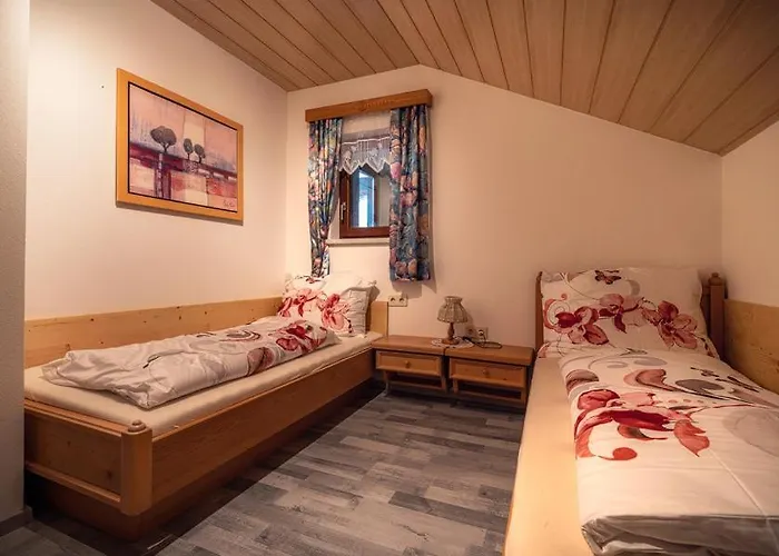 Hubner 1 Am Flattachberg Apartamento Flattach